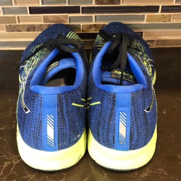 ASICS Gel-DS Trainer 24 Men's‎ Running Shoe size 11