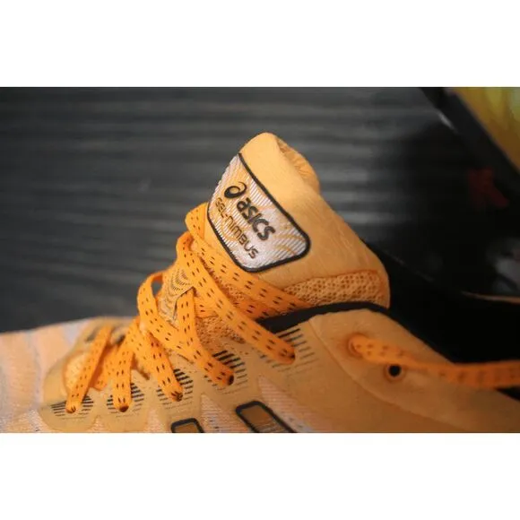 Asics Gel-Nimbus 22 Running Shoes - Men's Size 11.5 - Bright Orange