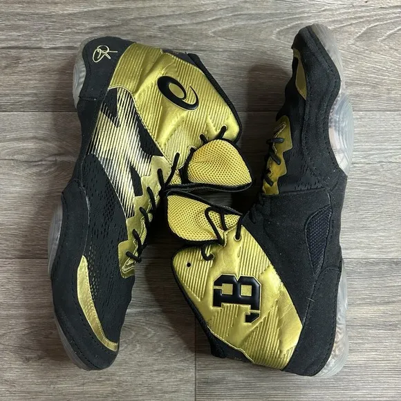 ASICS JB Elite IV Wrestling Shoes Men's 12 Black Gold 1081A016‎