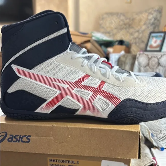 Asics Matcontrol 3 White and Red Athletic Shoes