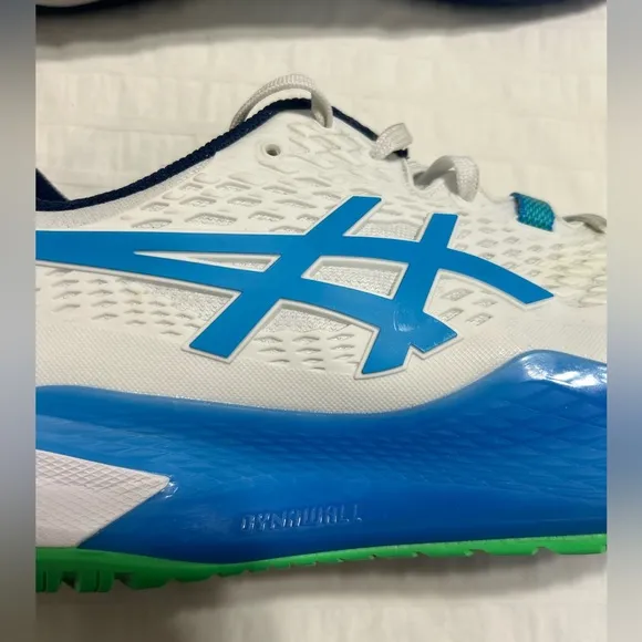 ASICS Men's White and Blue Tennis shoes