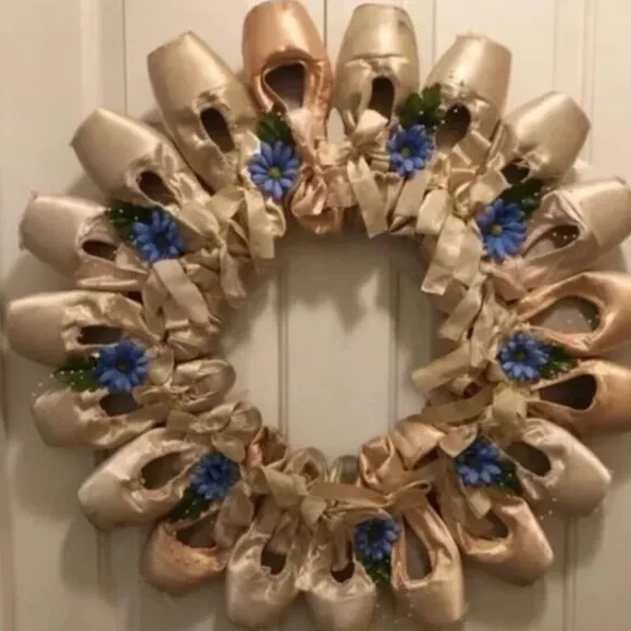 Ballet Pointe Shoes Craft Projects DEAD Not Danceable - ALL 4 PAIRS