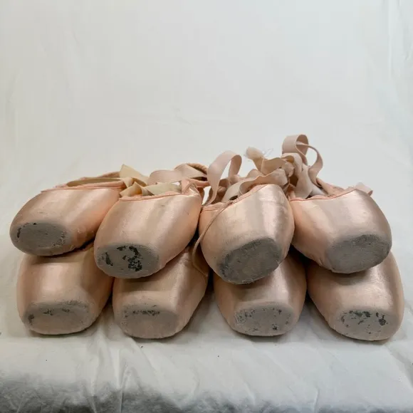 Ballet Pointe Shoes Craft Projects DEAD Not Danceable - ALL 4 PAIRS
