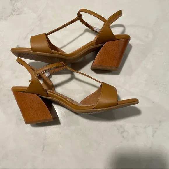 Bhava IMANI WEDGE SANDAL, Natural Color, Size 39 (US 8.5 - 9) - New, Spring
