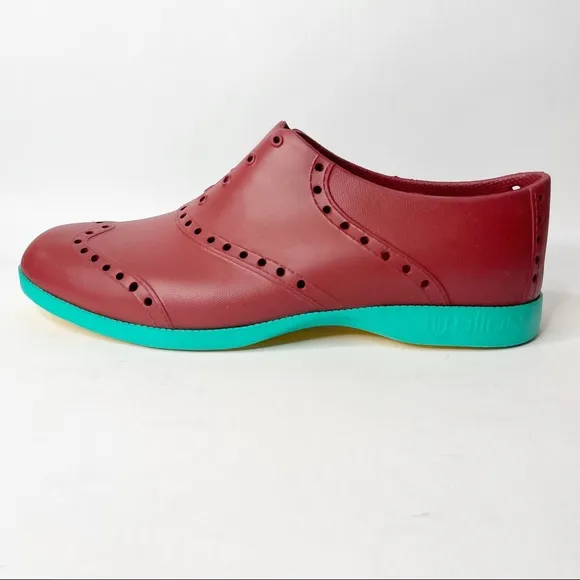 Biion Brights Brick Red and Teal Spikeless Oxford Golf Shoes Size 10