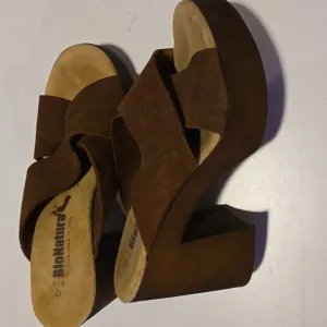 BIONATURA Brown Criss Cross Wide Strap Platform Leather Sandals Summer Shoes