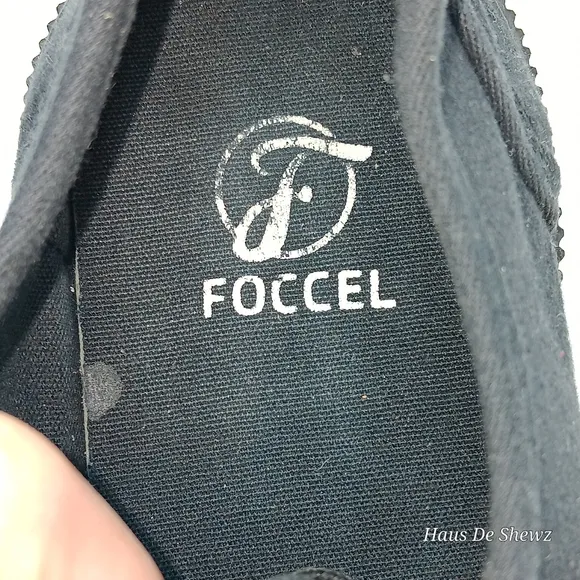 Black Foccel Low-Top Sneakers with Rubber Toe Cap