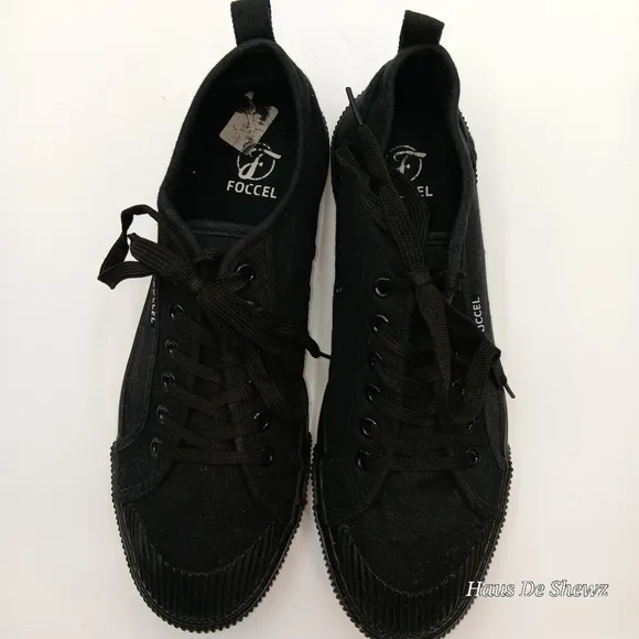 Black Foccel Low-Top Sneakers with Rubber Toe Cap