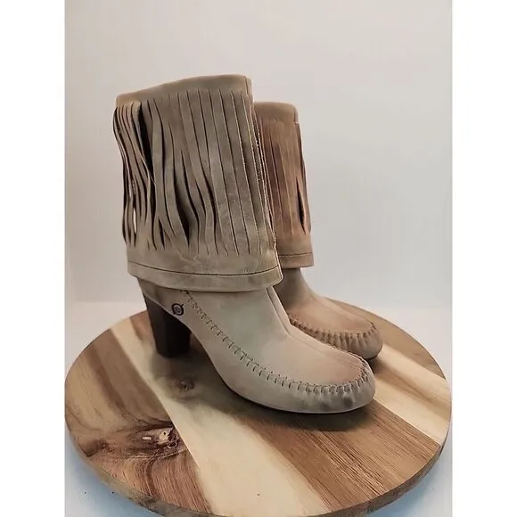 Born  Banbury Fringe Moc Bootie Women's Size 6 Tan Nubuck Heeled W02016