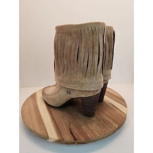 Born  Banbury Fringe Moc Bootie Women's Size 6 Tan Nubuck Heeled W02016