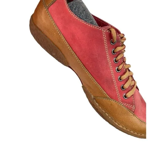 Born Sneaker Shoes Men’s Size 9 Red Tan Leather Lace Cap Toe Comfort Normcore