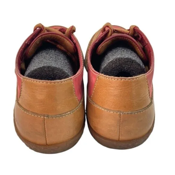 Born Sneaker Shoes Men’s Size 9 Red Tan Leather Lace Cap Toe Comfort Normcore