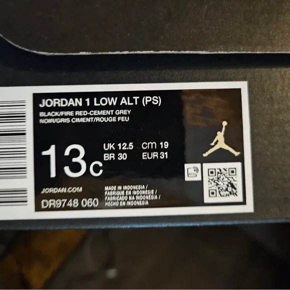 Boy’s Jordan 1 Low Shoes