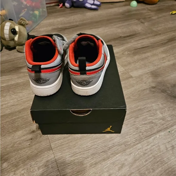 Boy’s Jordan 1 Low Shoes