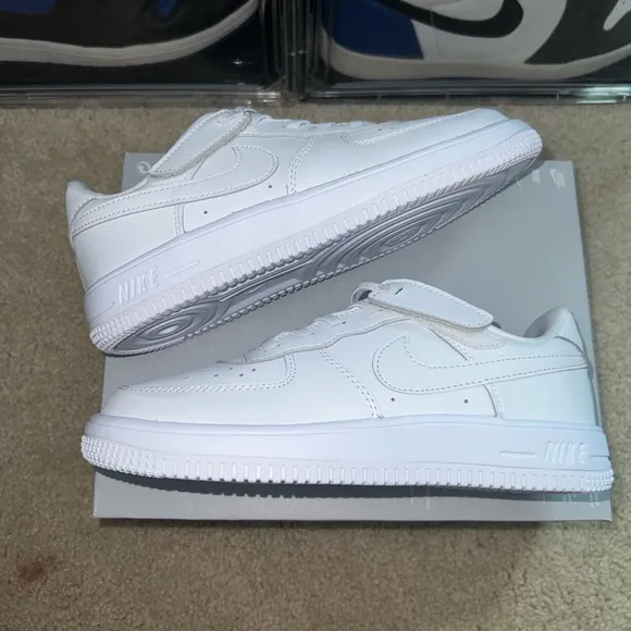 BOYS PRE SCHOOL NIKE FORCE 1 LOW EASYON_WHITE/WHITE-WHITE FN0237-111-SIZE 3