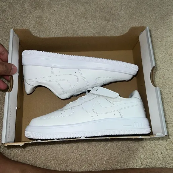 BOYS PRE SCHOOL NIKE FORCE 1 LOW EASYON_WHITE/WHITE-WHITE FN0237-111-SIZE 3