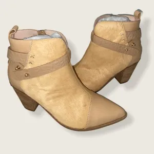 Brand New Australia Luxe Collective shoes