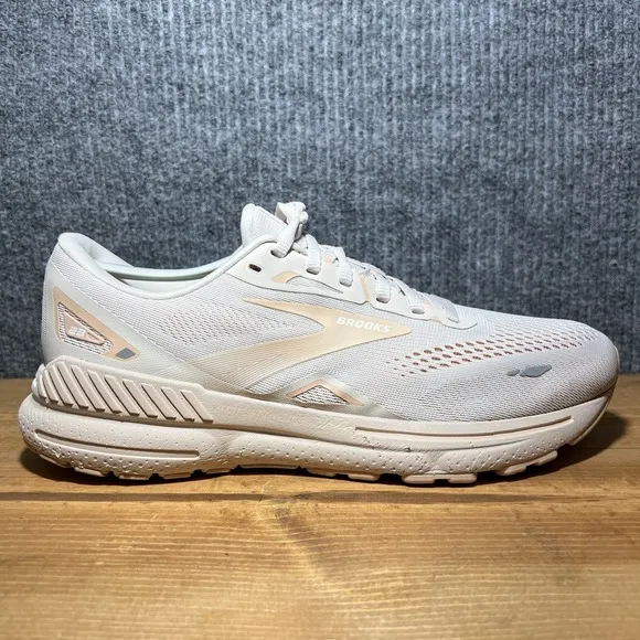 Brooks Adrenaline GTS 23 Womens Size 10.5 Running Shoes Off White 1203811B259