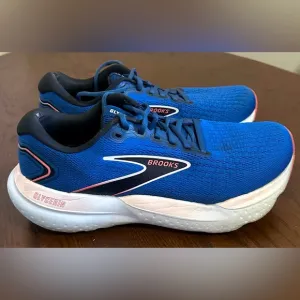Brooks Blue and White Athletic Shoes with Cushioned Midsole