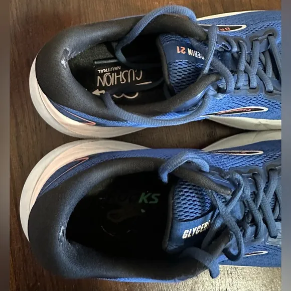 Brooks Blue and White Athletic Shoes with Cushioned Midsole
