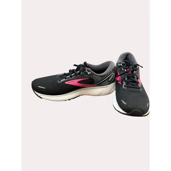 Brooks Ghost 14 women’s black running shoes sneakers size 11 SKU 6173