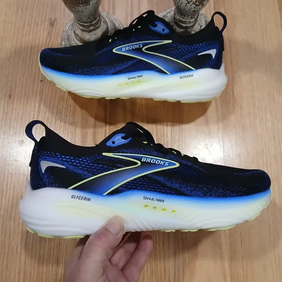 Brooks Glycerine 22 Comfort/Running/Medical Field Shoes Size 9 Men/10.5 Women