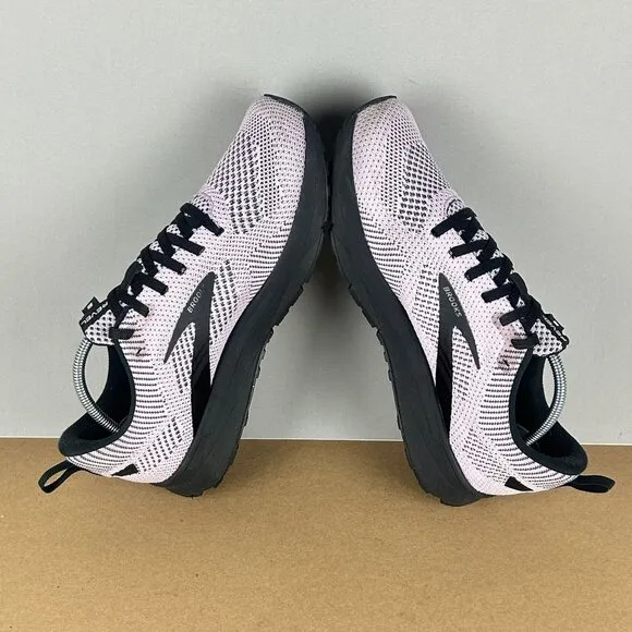Brooks Revel 5 Athletic Running Shoes Womens 9.5 Lavender Black Low Top Lace Up