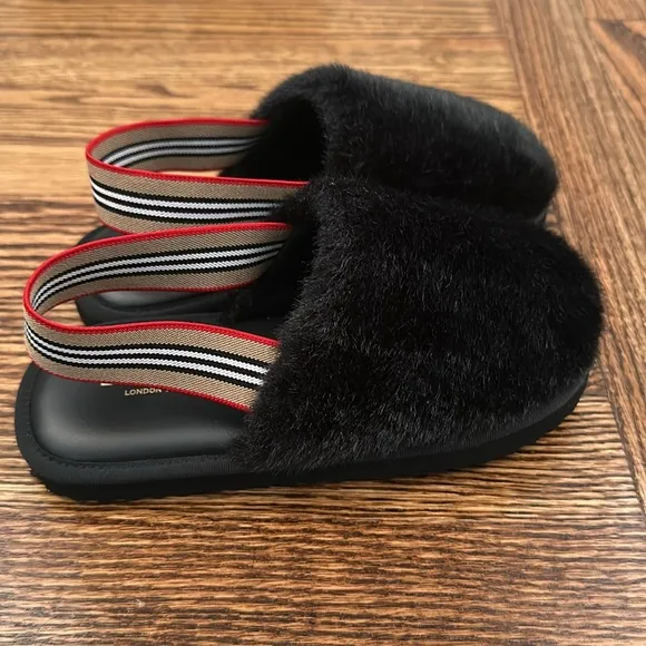 Burberry slipper shoes kids