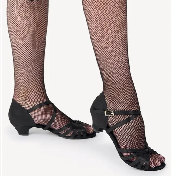 Capezio Shoes 6 W