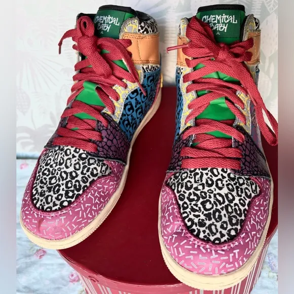 Chemical Baby High Top Limited Edition Sneakers Released in 2022 colorful Size 7