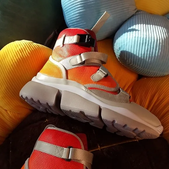 Chloe Napa Sonnie High Top Sneaker 6/36