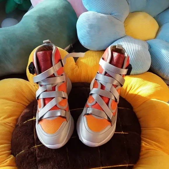 Chloe Napa Sonnie High Top Sneaker 6/36