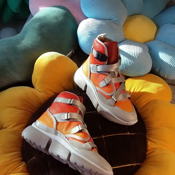 Chloe Napa Sonnie High Top Sneaker 6/36