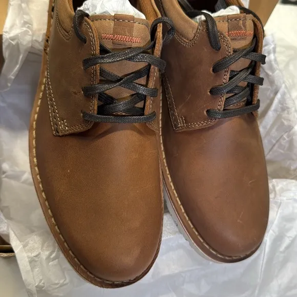 Clark’s Collection Men’s Eastridge Low Light Brown Shoe- 11 M