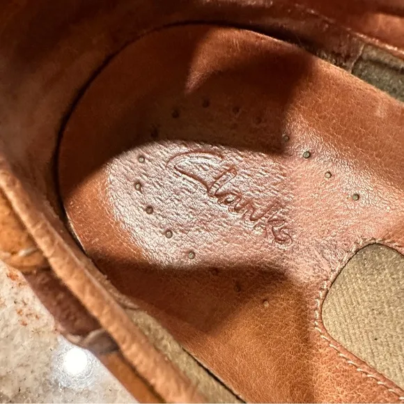 Clarks Men's Brown Leather Shoes Touareg bowling casual size 10.5 distressed