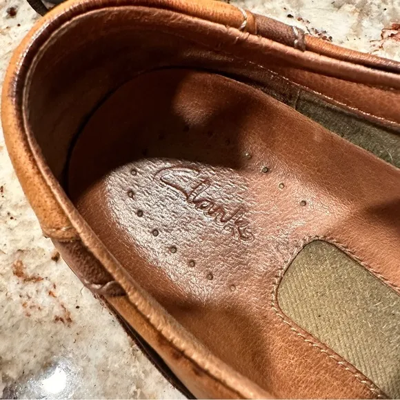 Clarks Men's Brown Leather Shoes Touareg bowling casual size 10.5 distressed