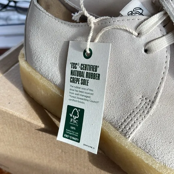 Clarks Trek Cup White Suede Shoes SIZE 7