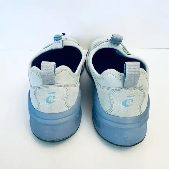 Clove Clasic Grey Matter medical nurse shoes, size 9