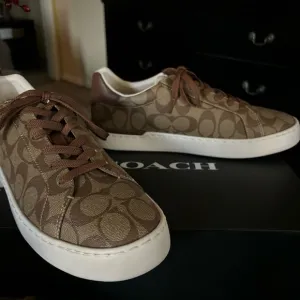 Coach Khaki Saddle CLP SIG LOW Shoes