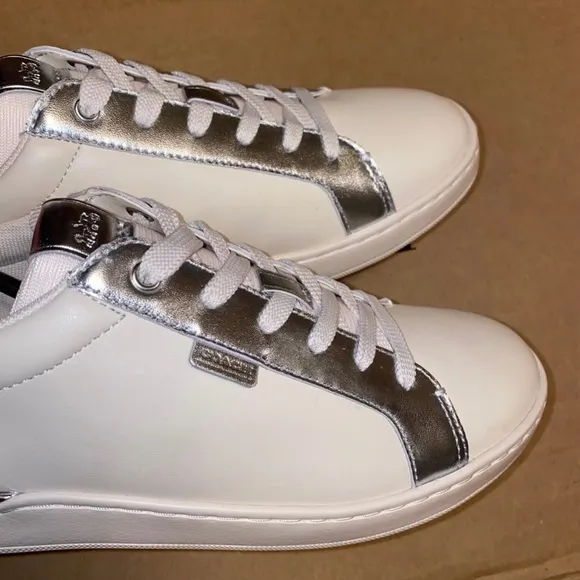 Coach 🤍 Lowline Low Top sneakers 👟 size 10 New in box retail style shoes