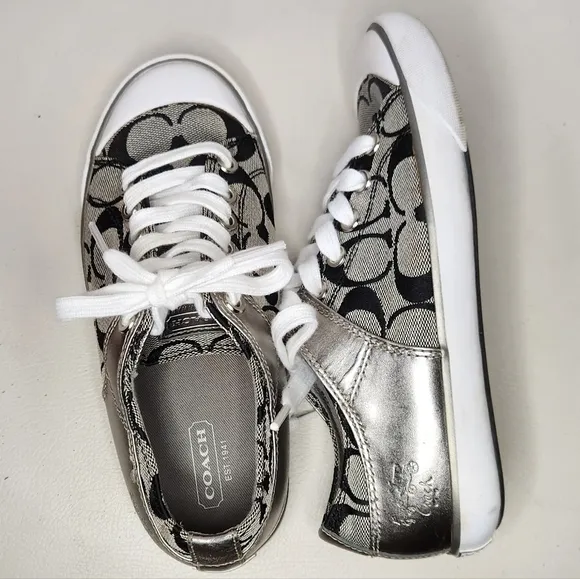 Coach Shoes Womens 5BCasual Signature shoes  GreySilver Low Top Lace Up