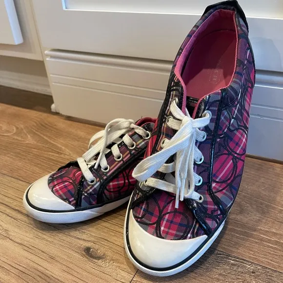 Coach Women's Pink Plaid Black Patent Leather Barrett Sneakers Size 10B