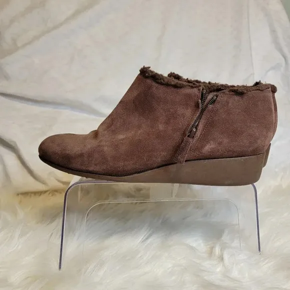 COLE Haan Callie Women's Size 10.5 B Waterproof Brown Suede Ankle Booties Shoes