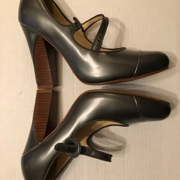 Cole Haan women's leather high heel shoes  size: 8B   heel height: 4&quot;