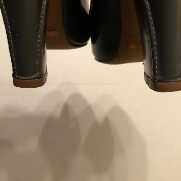 Cole Haan women's leather high heel shoes  size: 8B   heel height: 4&quot;