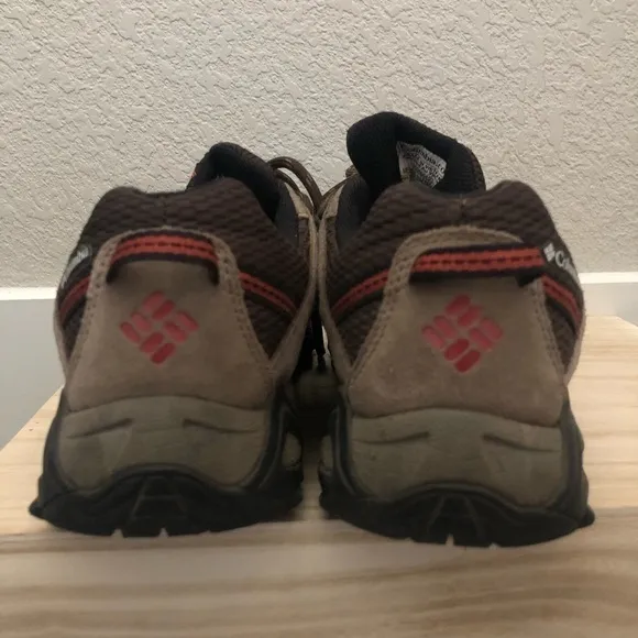 Columbia Brown &amp; Red North Plains II Waterproof Low Hiking Shoes 7.5