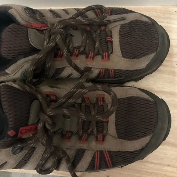 Columbia Brown &amp; Red North Plains II Waterproof Low Hiking Shoes 7.5