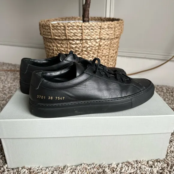 COMMON PROJECTS Women’s Original Achilles Shoes
