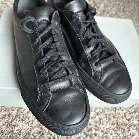 COMMON PROJECTS Women’s Original Achilles Shoes