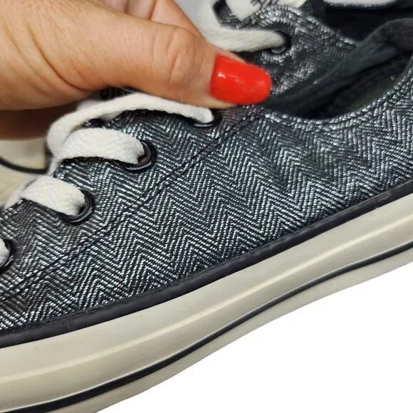 Converse All Star Shoes Womens 6 Black Silver Chevron Shiny Irridescent Metallic